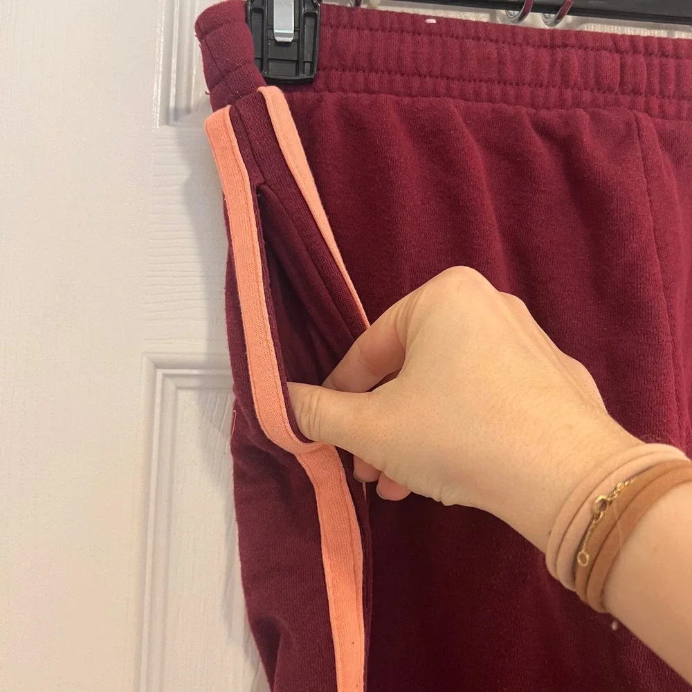 Justice Stranger Things Hawkins High Wide‎ Leg Sweatpants Burgundy Girls L 12/14